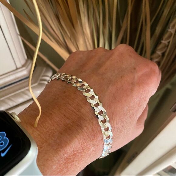 Sterling Silver Faceted Italian Pave Flat Curb Bracelet - Picture 4 of 8